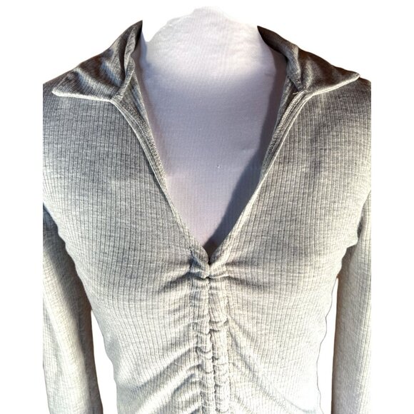 Ruched Front Ribbed Long Sleeve Crop Top With Collar - Picture 5 of 8